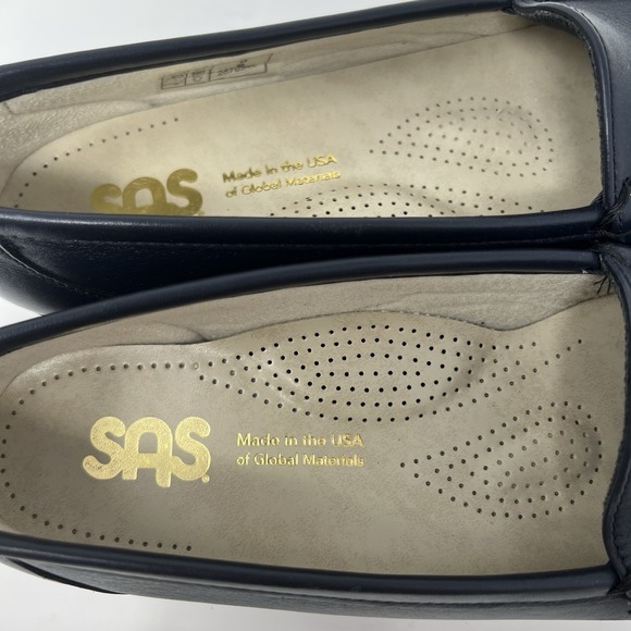 Women's SAS Navy Slip On Loafers Tripad Size 8S Excellent Condition - Picture 6 of 9